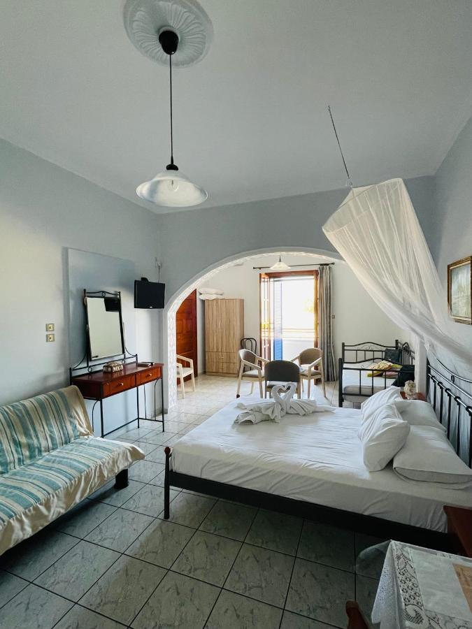 Gialos Rooms Elafonissos Exterior photo